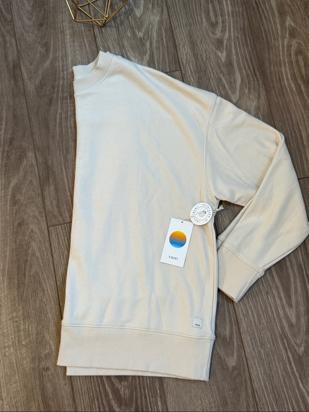 Vuori Sedona Weekender Crew Bone Womens XL NWT Sweatshirt